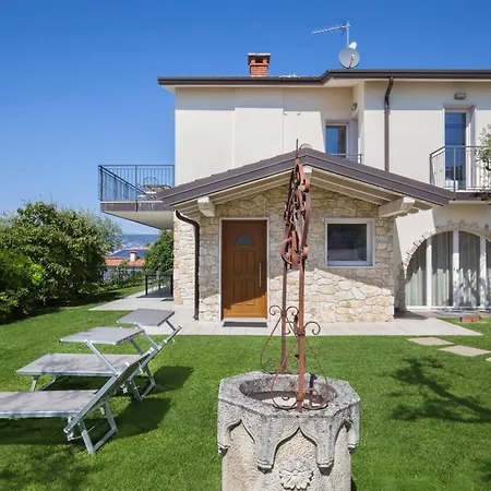 Santa Cristina Villa